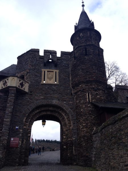 Castle Capers - touring the Reichsburg Cochem