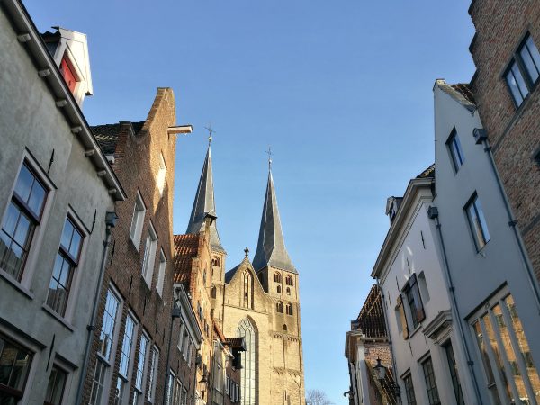 Have you heard about the Christmas Dickens Festival held every year in the Dutch town of Deventer? Find out all about it here!