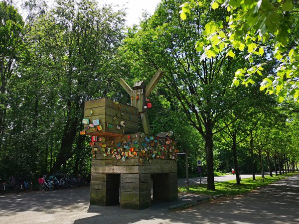 The ultimate guide to visiting Amsterdamse Bos, including all the fun things to see and do, written by a local!