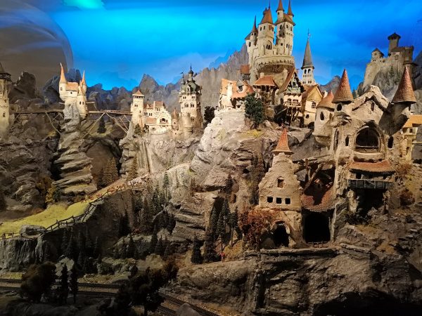 Find out why you should visit Efteling, the magical Dutch theme park!