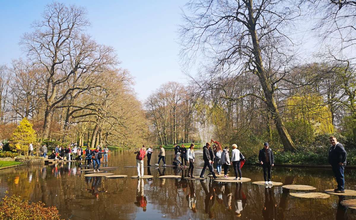 Everything you need to know to explore Europe's most amazing garden in the Netherlands: Keukenhof!