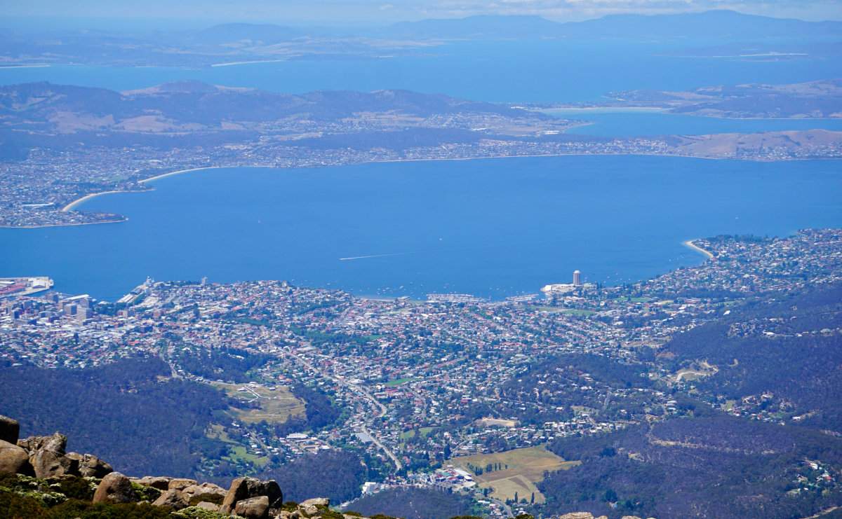 How to Have the Perfect First-Time Weekend in Hobart, Tasmania